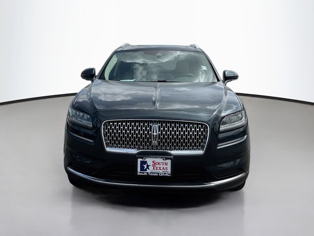 Used 2021 Lincoln Nautilus Reserve FWD image 2
