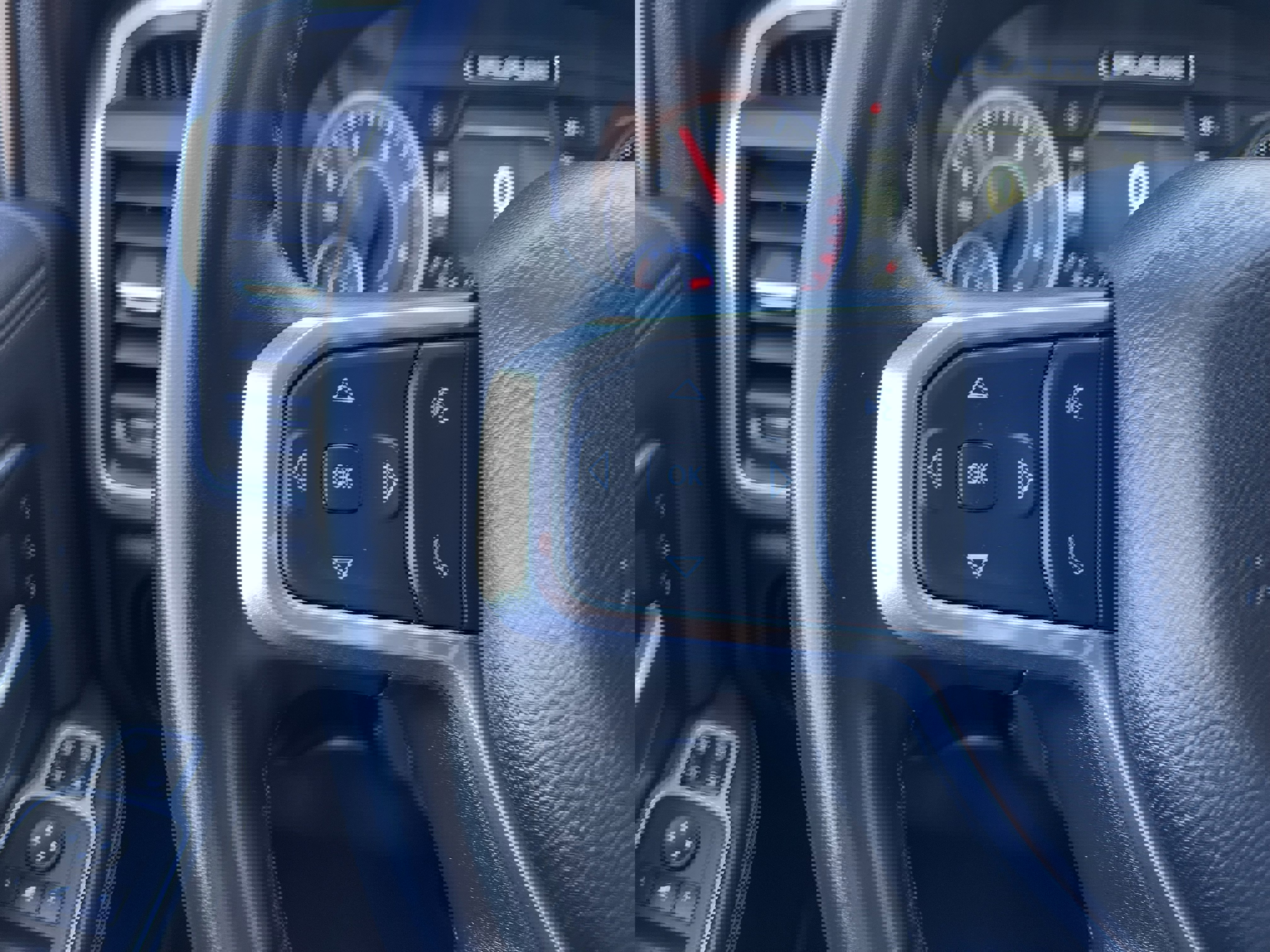 Used 2024 RAM 2500 Laramie w/ Safety Group image 42