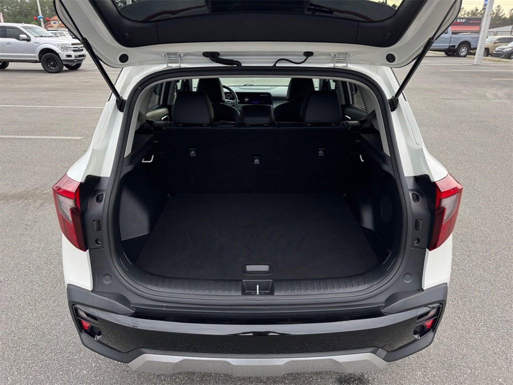 Used 2024 Kia Seltos SX image 17