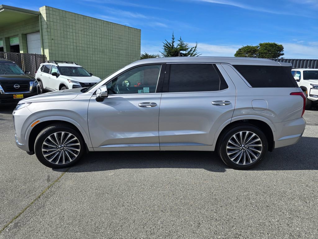 Used 2025 Hyundai Palisade Calligraphy image 36