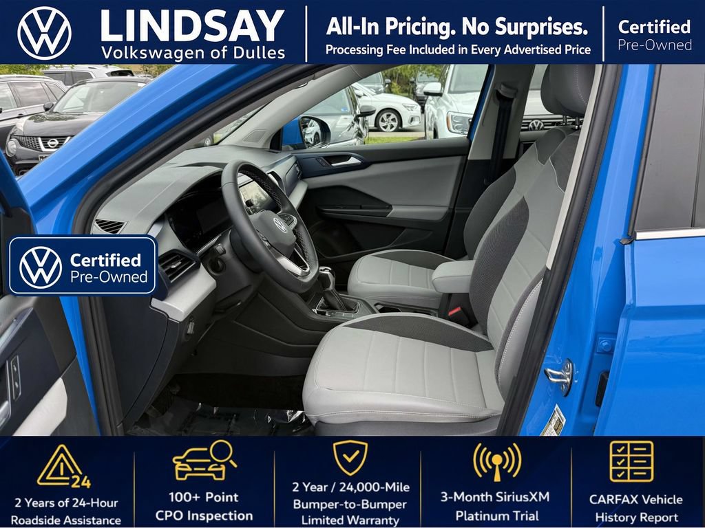 Used 2023 Volkswagen Taos SE w/ Panoramic Sunroof Package FWD image 12