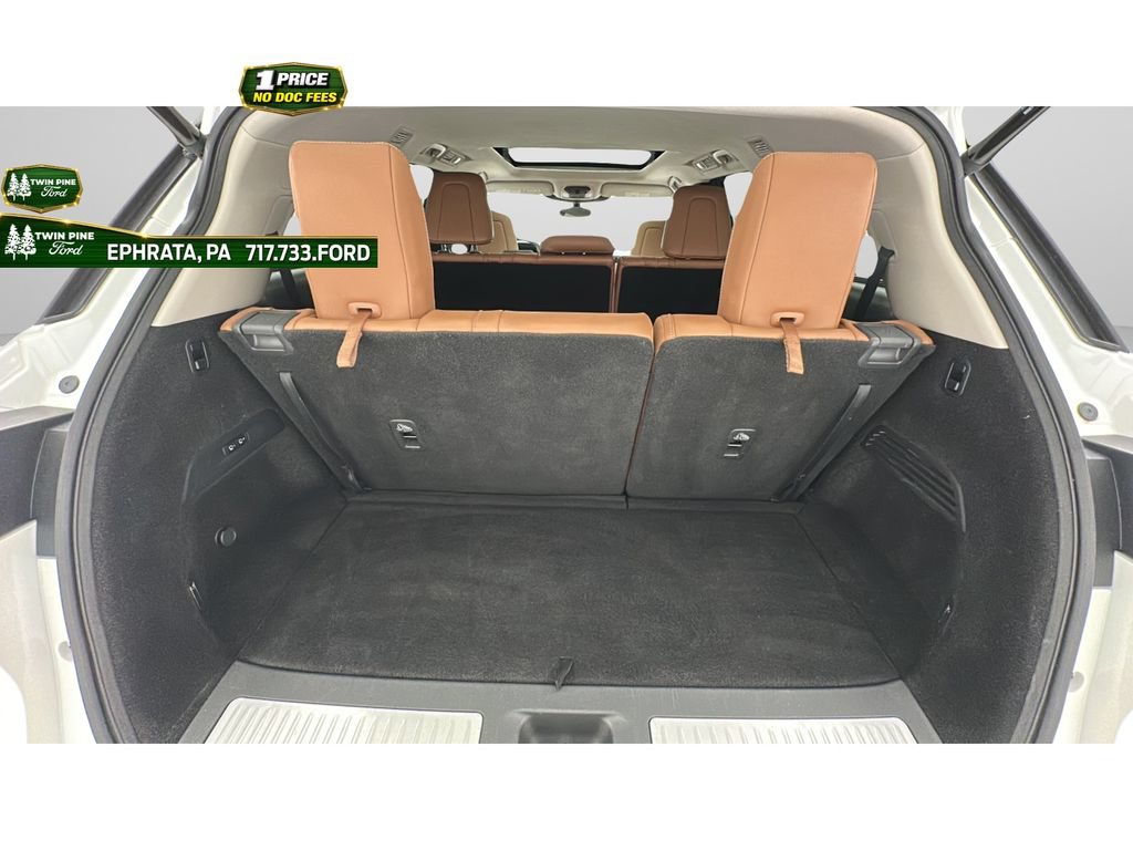 Used 2024 INFINITI QX60 Sensory AWD/4WD image 24