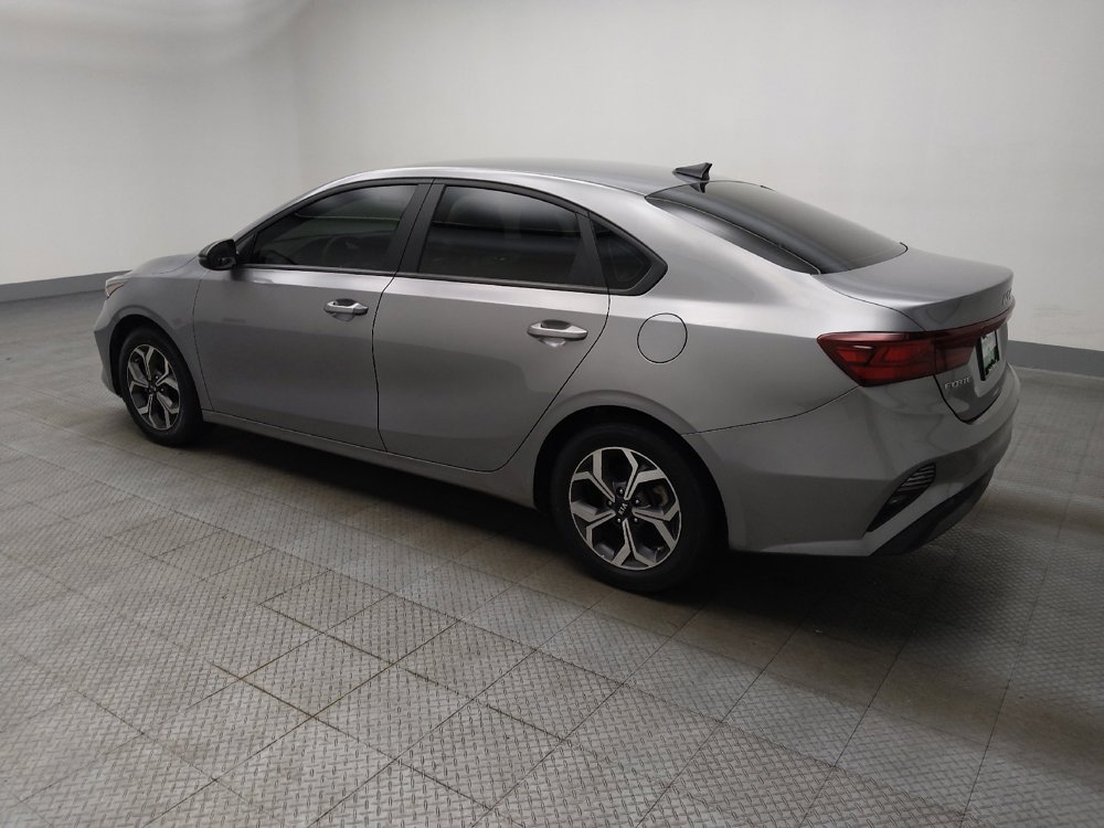 Used 2024 Kia Forte LXS w/ LXS Technology Package FWD image 3