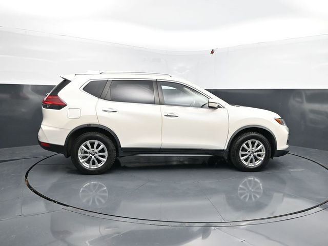 Used 2020 Nissan Rogue SV AWD/4WD image 11