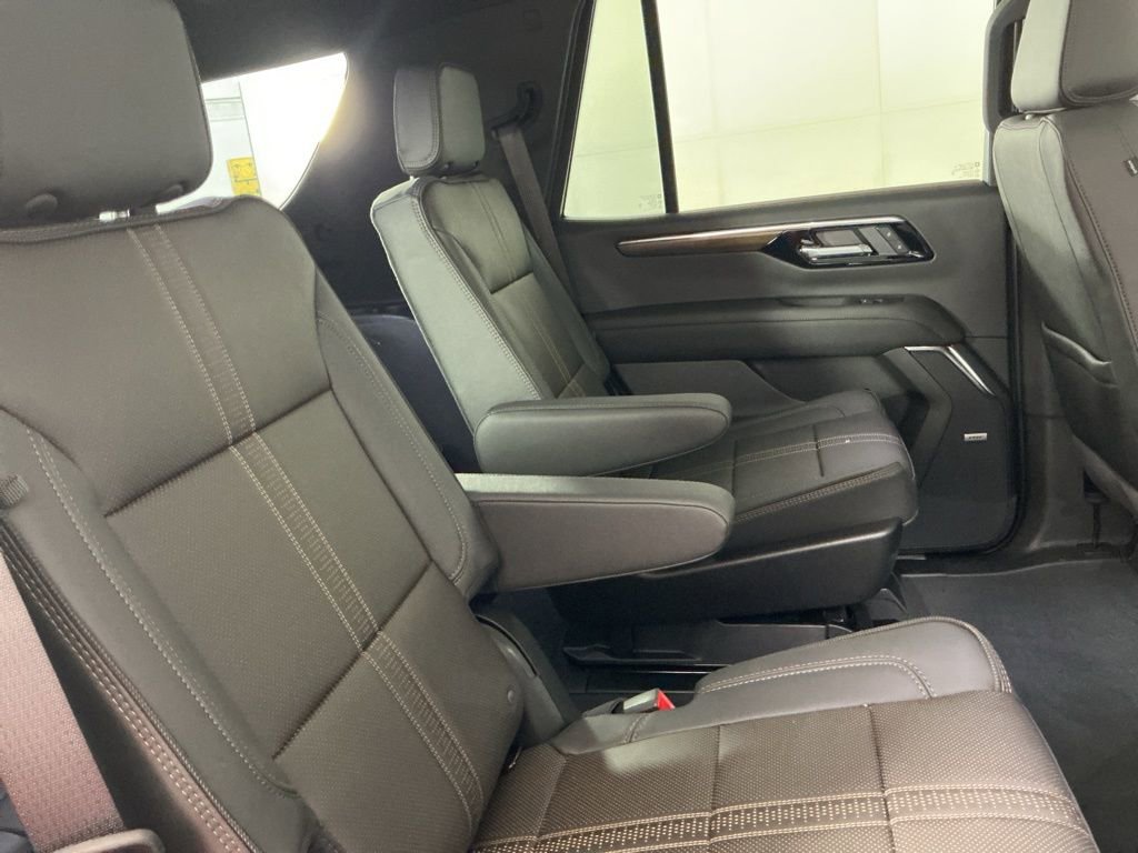 New 2026 Chevrolet Tahoe High Country image 17