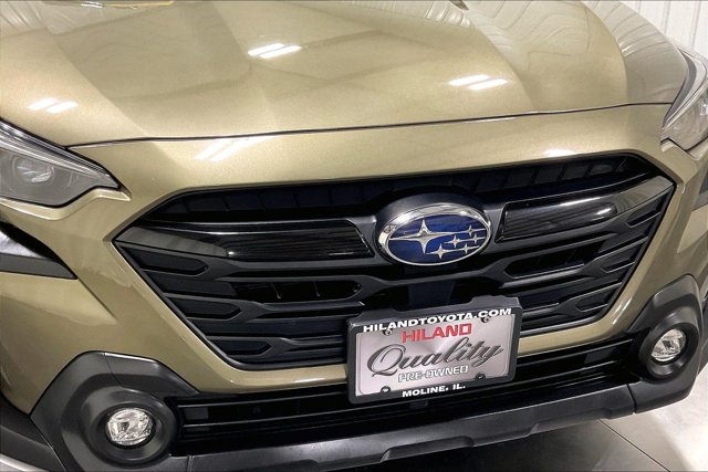 Used 2025 Subaru Outback Onyx Edition AWD/4WD image 30