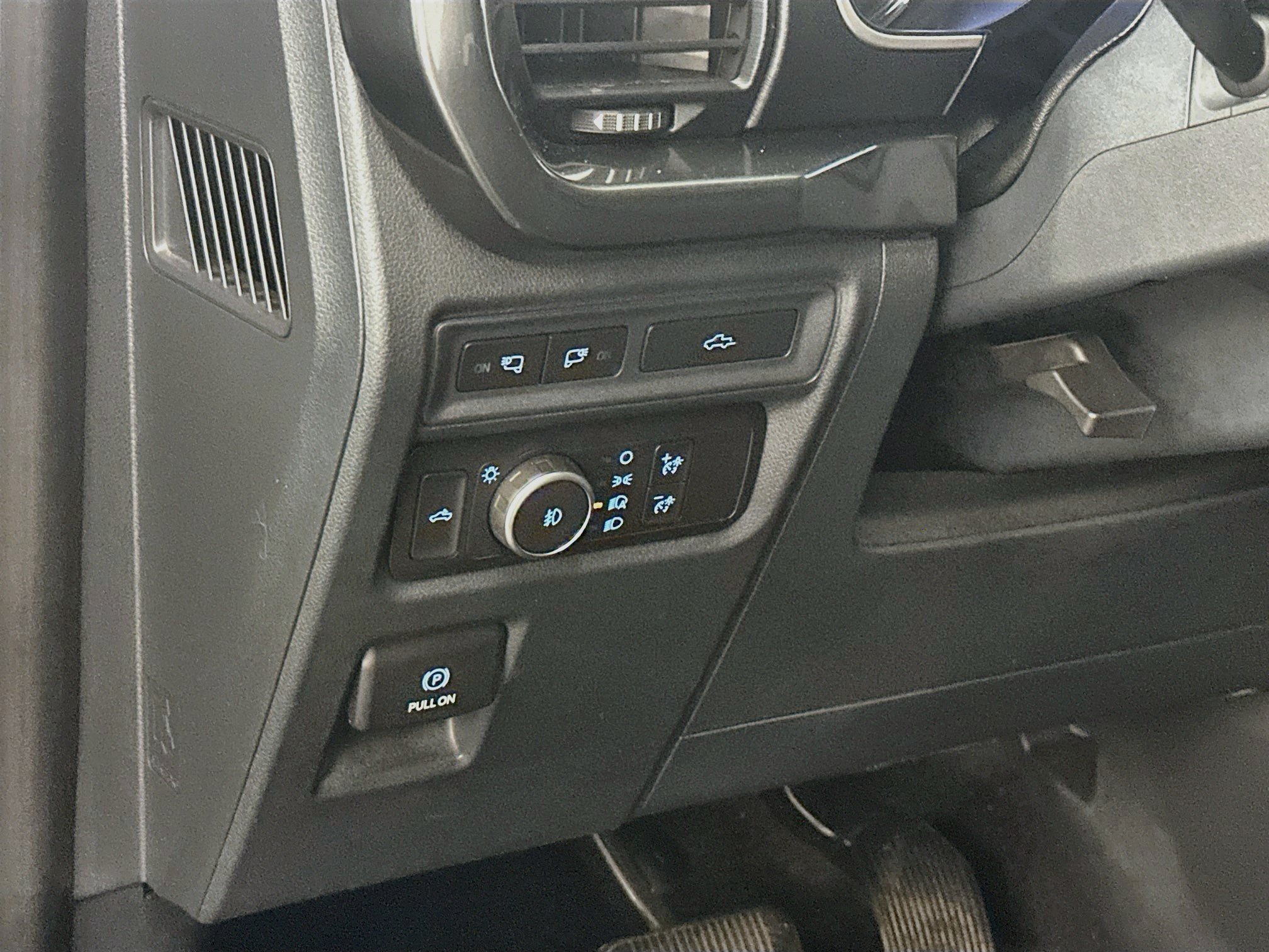 Used 2021 Ford F150 XLT w/ Equipment Group 302A High AWD/4WD image 17