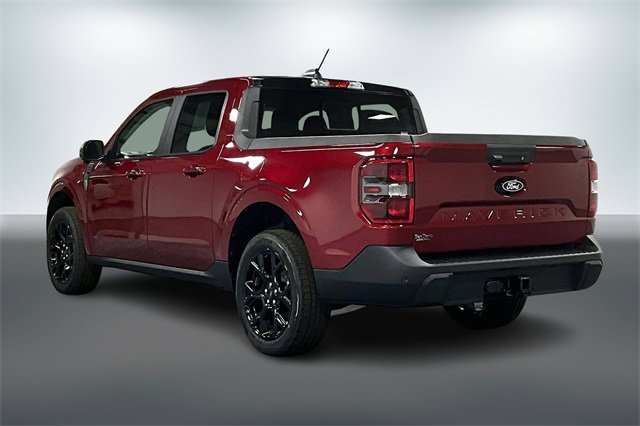 New 2026 Ford Maverick Lariat w/ Black Appearance Package image 3