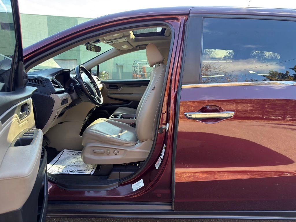 Used 2019 Honda Odyssey EX-L image 8