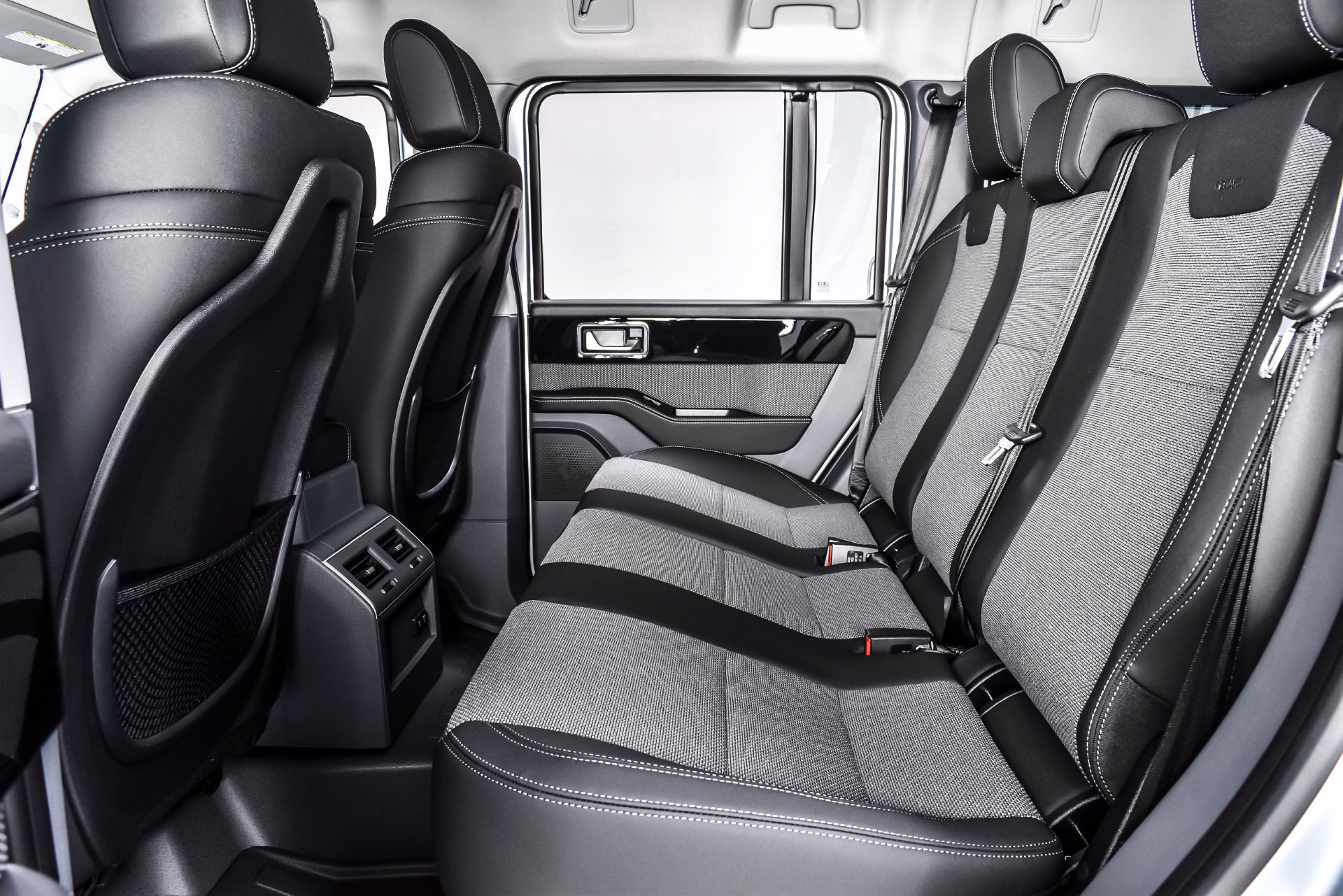 New 2026 INEOS Grenadier Station Wagon AWD/4WD image 18