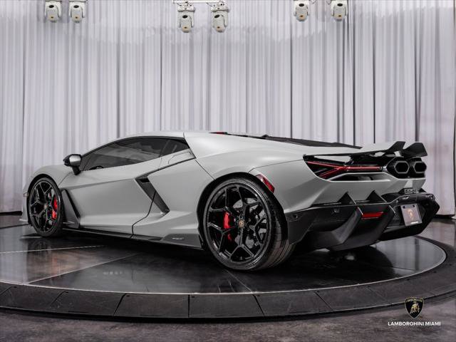 Used 2024 Lamborghini Revuelto AWD/4WD image 15