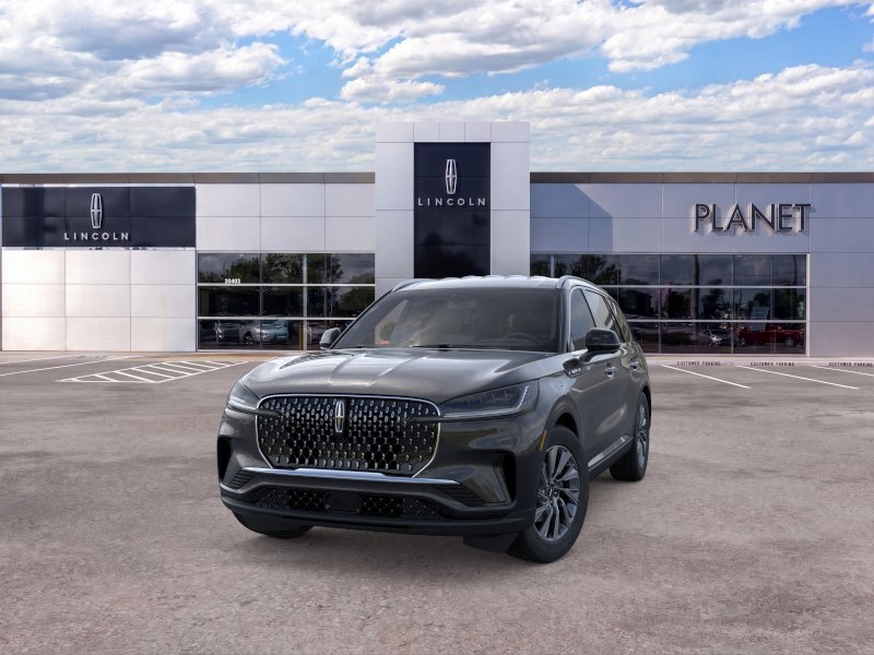 New 2026 Lincoln Aviator 2WD image 2