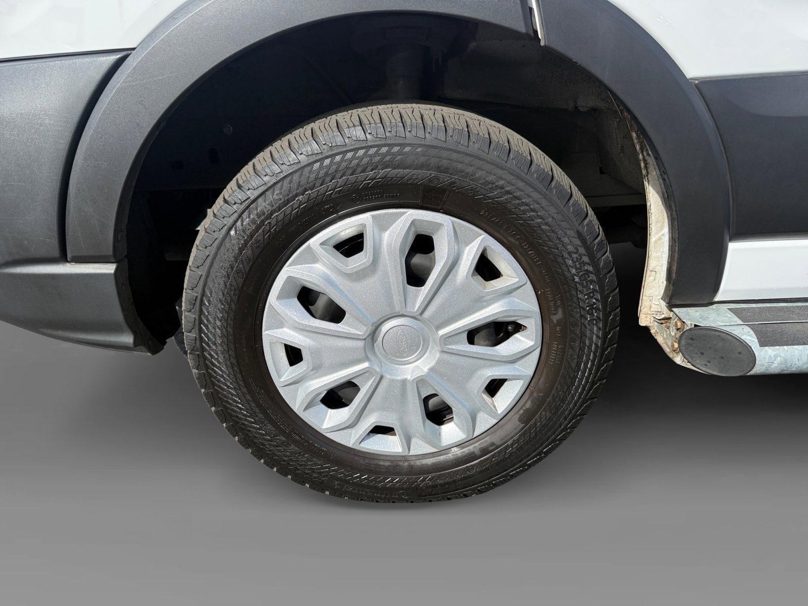 Used 2024 Ford Transit 250 Low Roof w/ Exterior Upgrade Package image 9