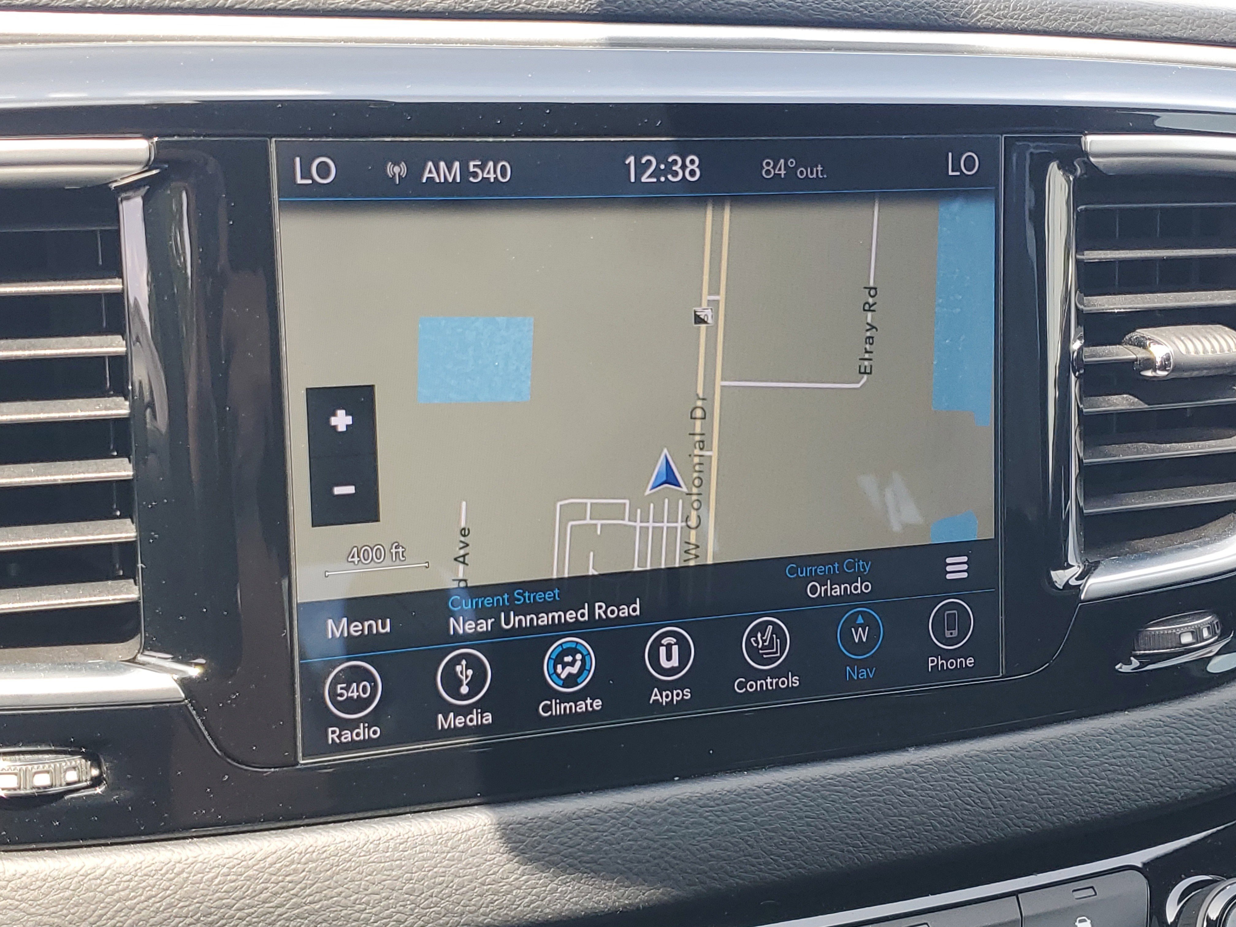 Used 2019 Chrysler Pacifica Touring-L w/ Premium Audio Group FWD image 23