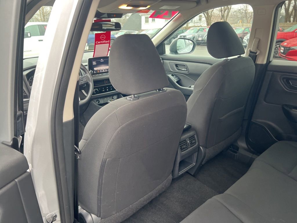 Certified 2024 Nissan Rogue S image 10