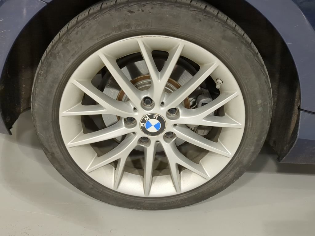 Used 2016 BMW 228i xDrive Convertible image 7