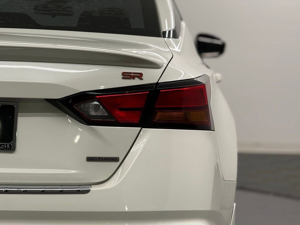 Used 2023 Nissan Altima 2.0 SR image 7