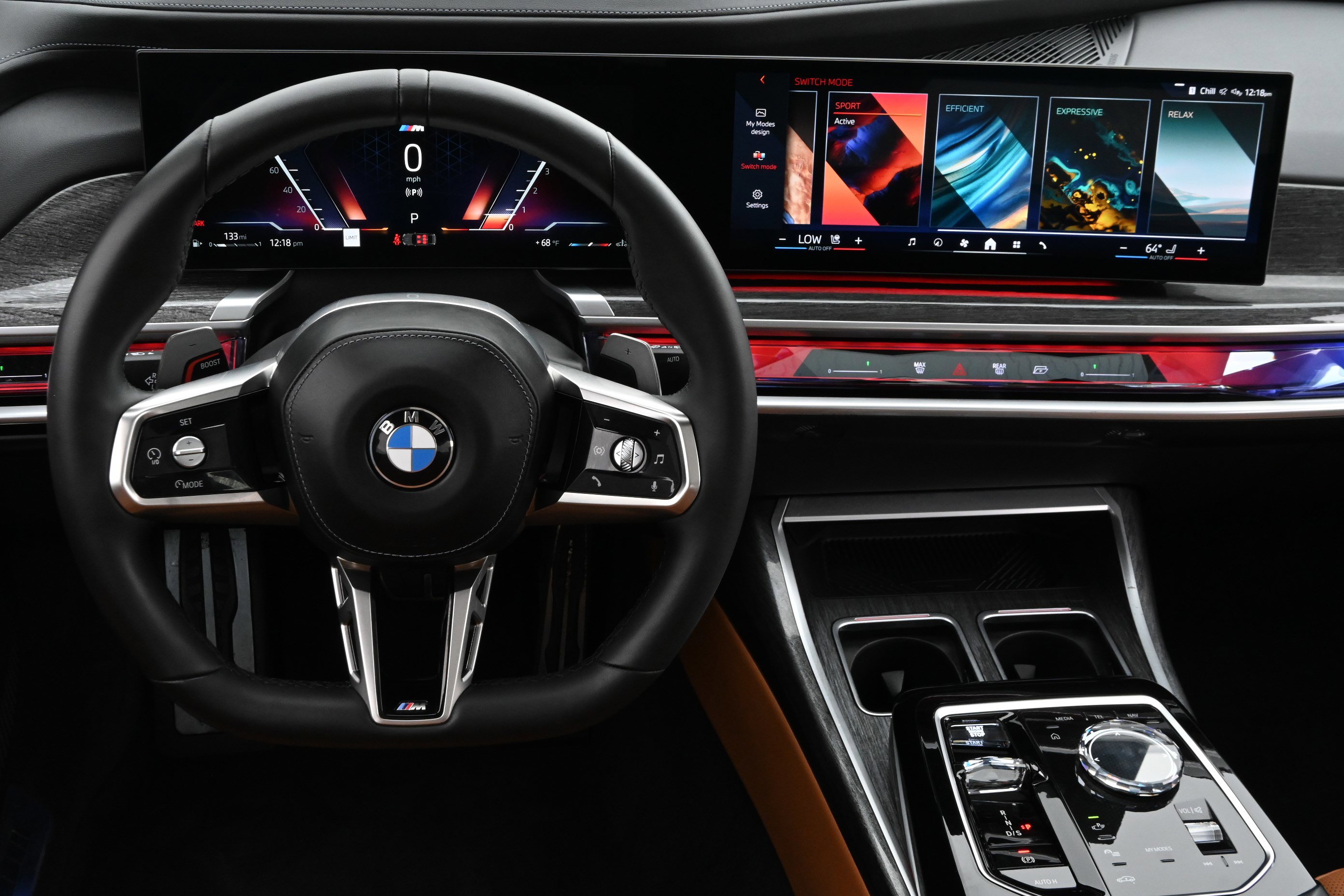 Certified 2023 BMW 740i w/ Parking Assistance Package image 16