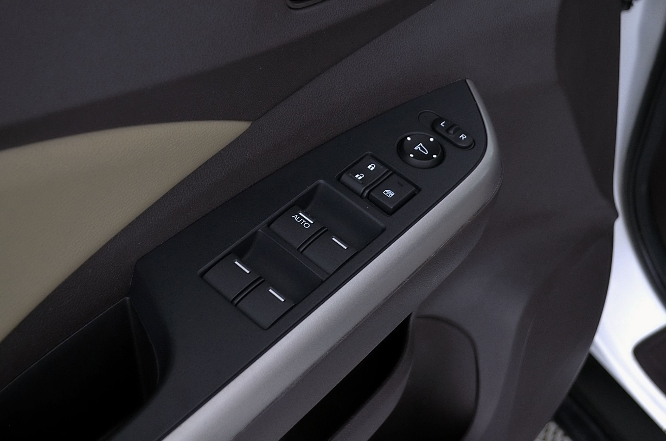 Used 2014 Honda CR-V EX-L image 19