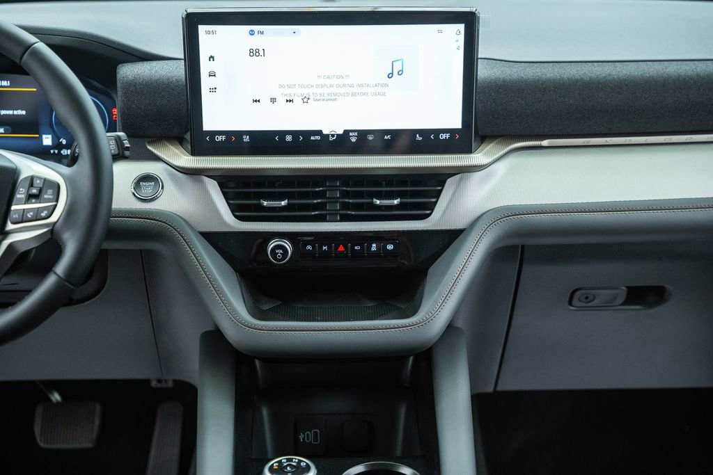 New 2026 Ford Explorer Active AWD/4WD image 24
