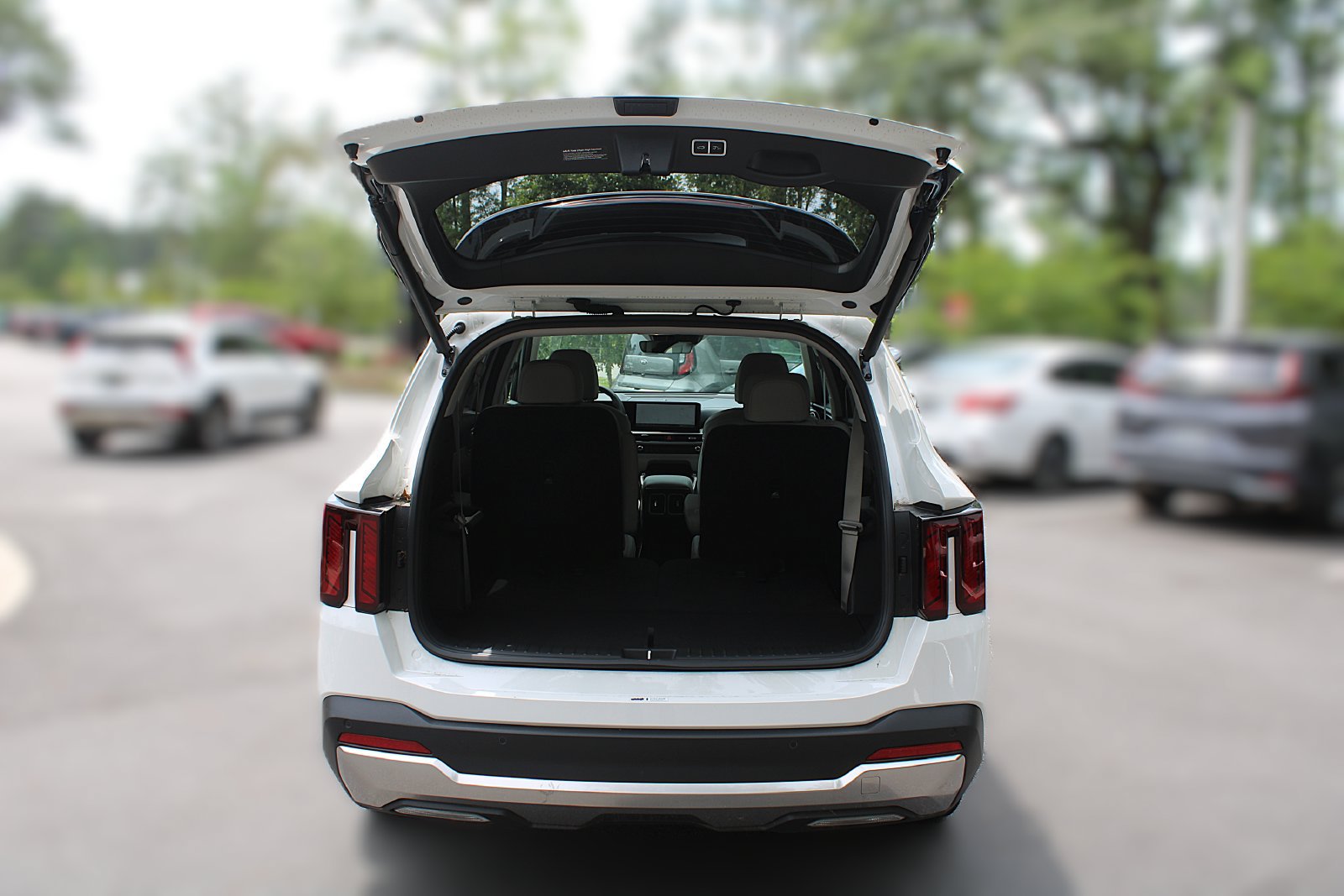 New 2026 Kia Sorento EX w/ EX Premium Package FWD image 9