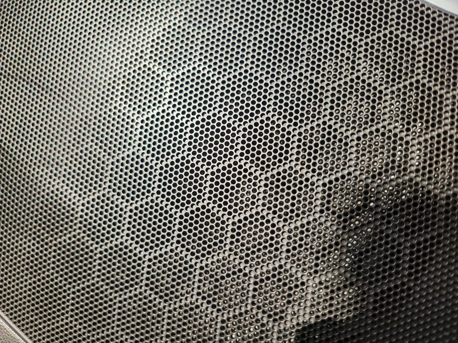 Used 2019 Buick Enclave Essence image 28