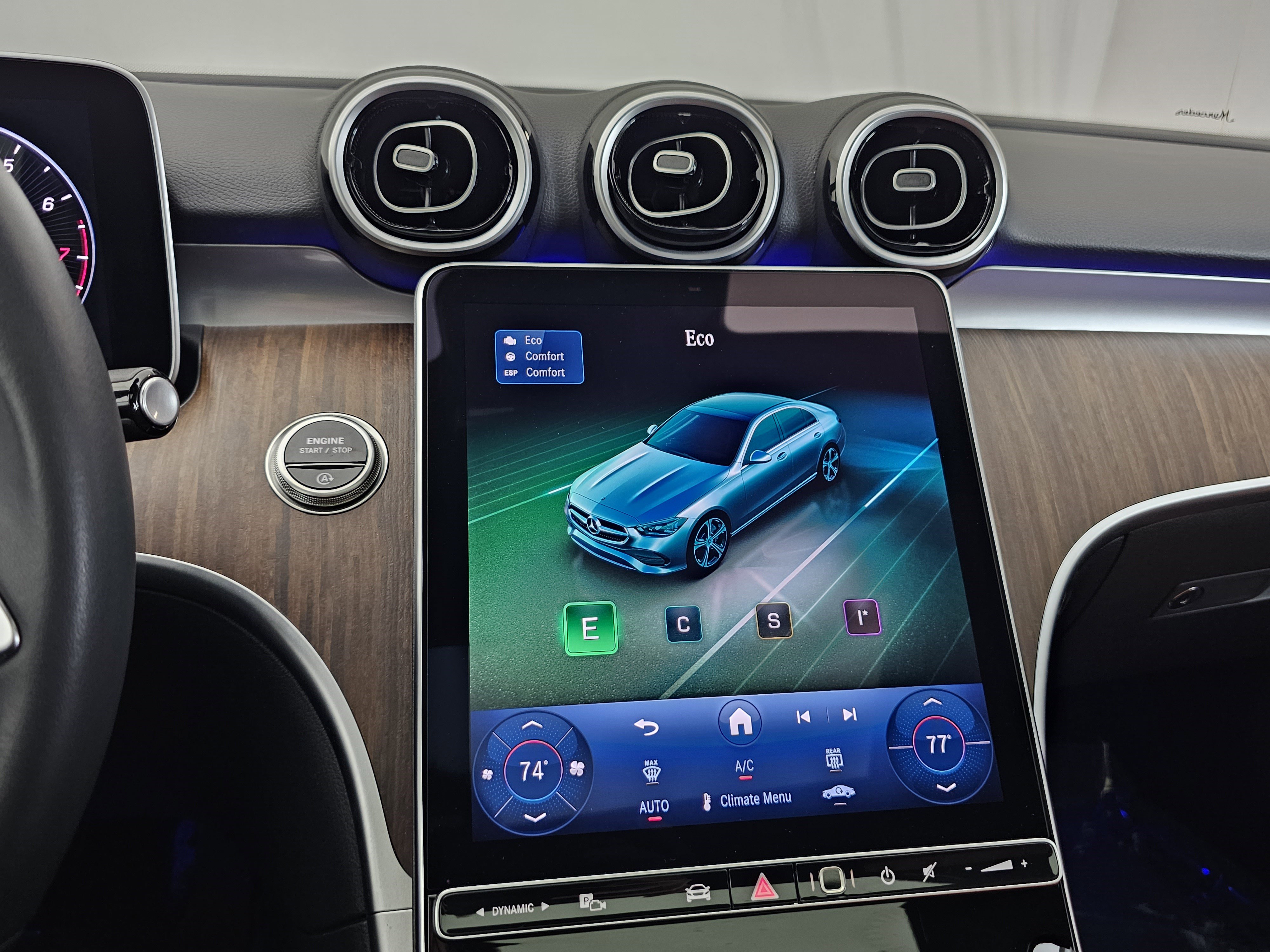 Certified 2025 Mercedes-Benz C 300 4MATIC Sedan image 40