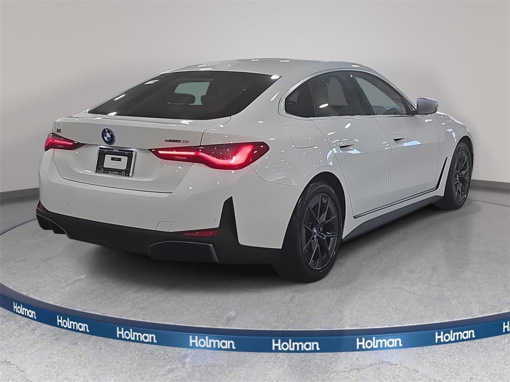 Used 2024 BMW i4 eDrive35 image 5