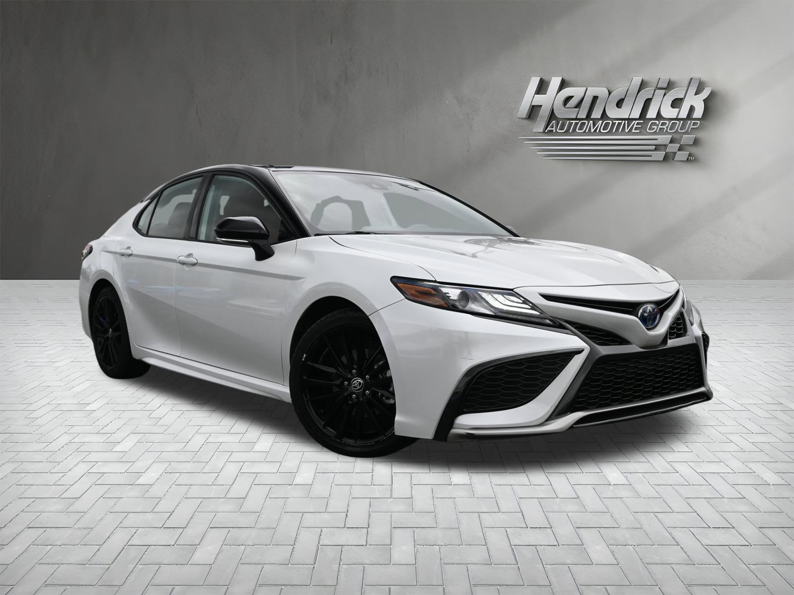 Used 2024 Toyota Camry XSE image 2
