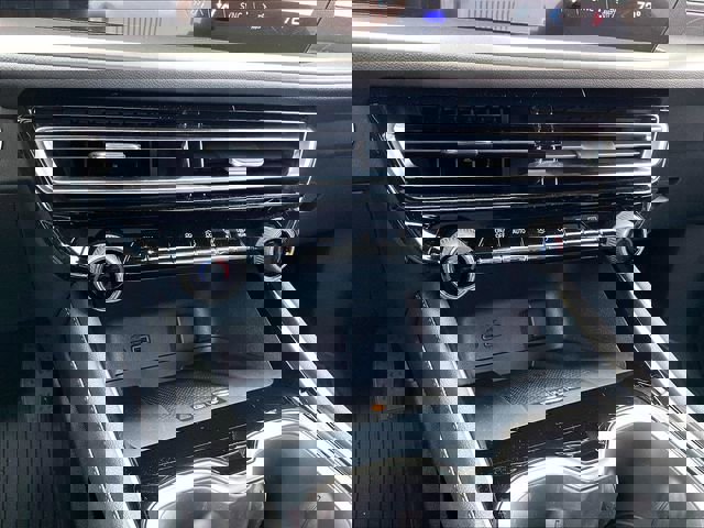 New 2026 Chevrolet Traverse LT w/ Sun and Wheel Package image 23