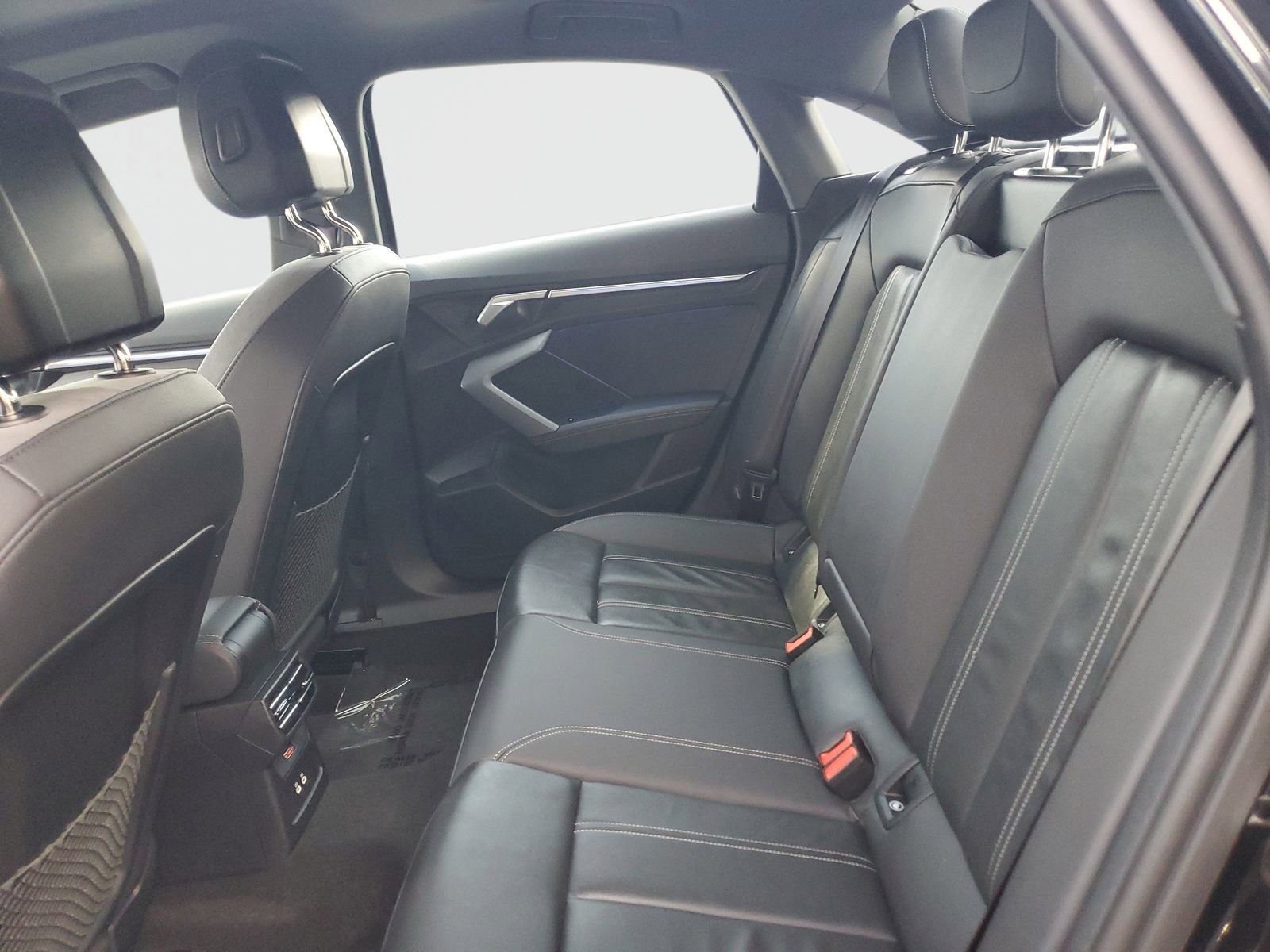 Used 2025 Audi A3 2.0T Premium w/ Convenience Package image 14