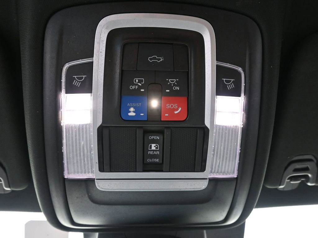 Used 2023 RAM 1500 Laramie image 25