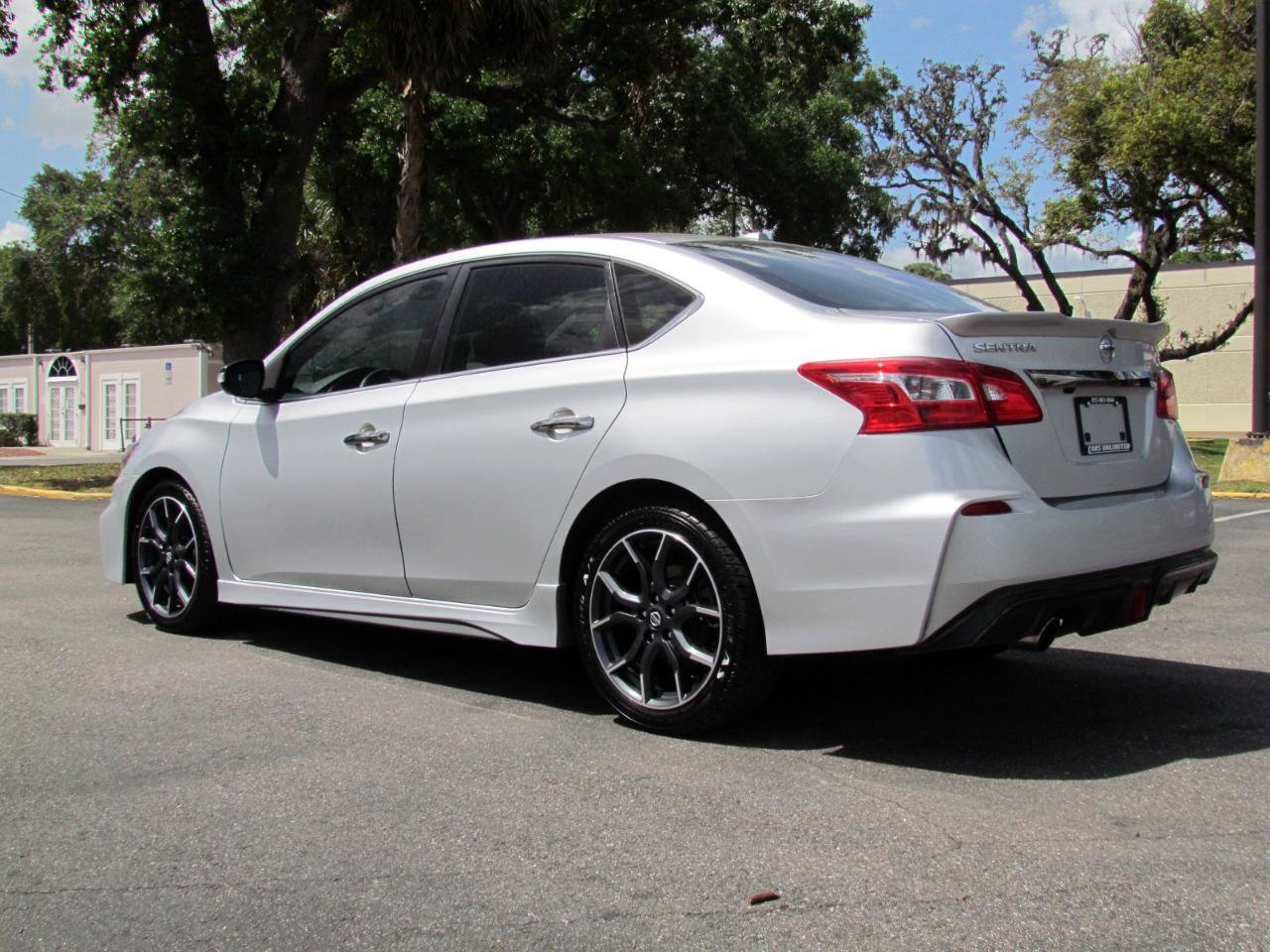 Used 2019 Nissan Sentra NISMO w/ Electronics Package FWD image 6