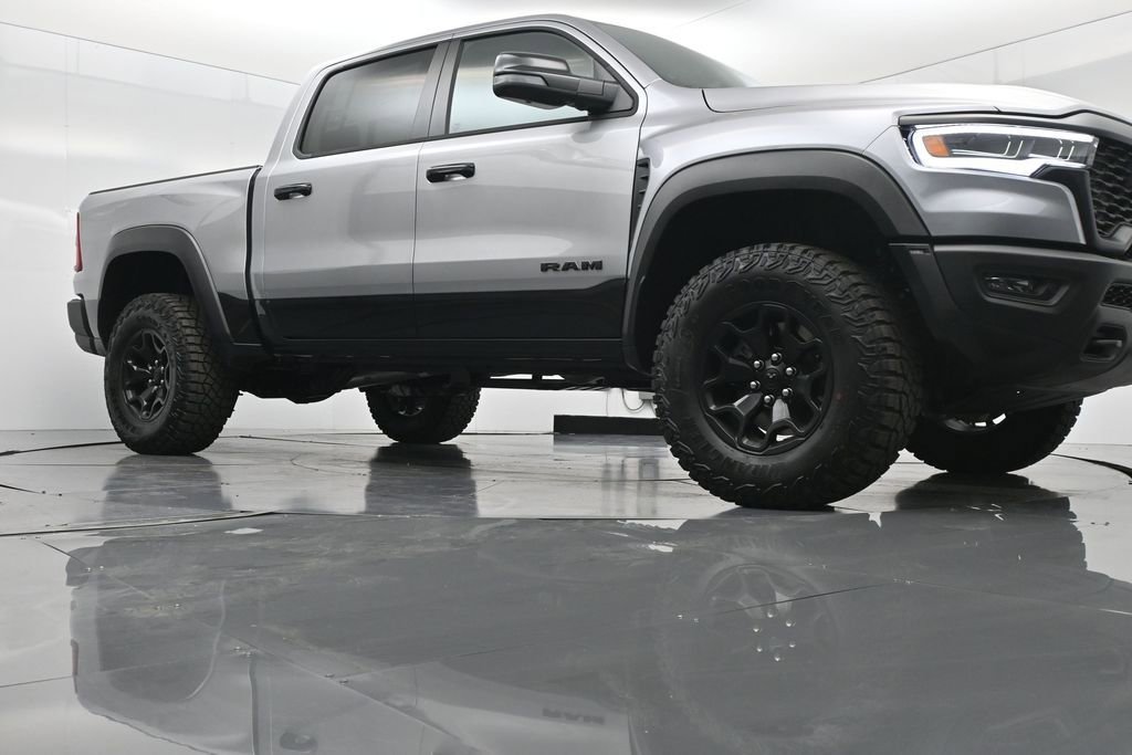 Used 2026 RAM 1500 RHO image 40