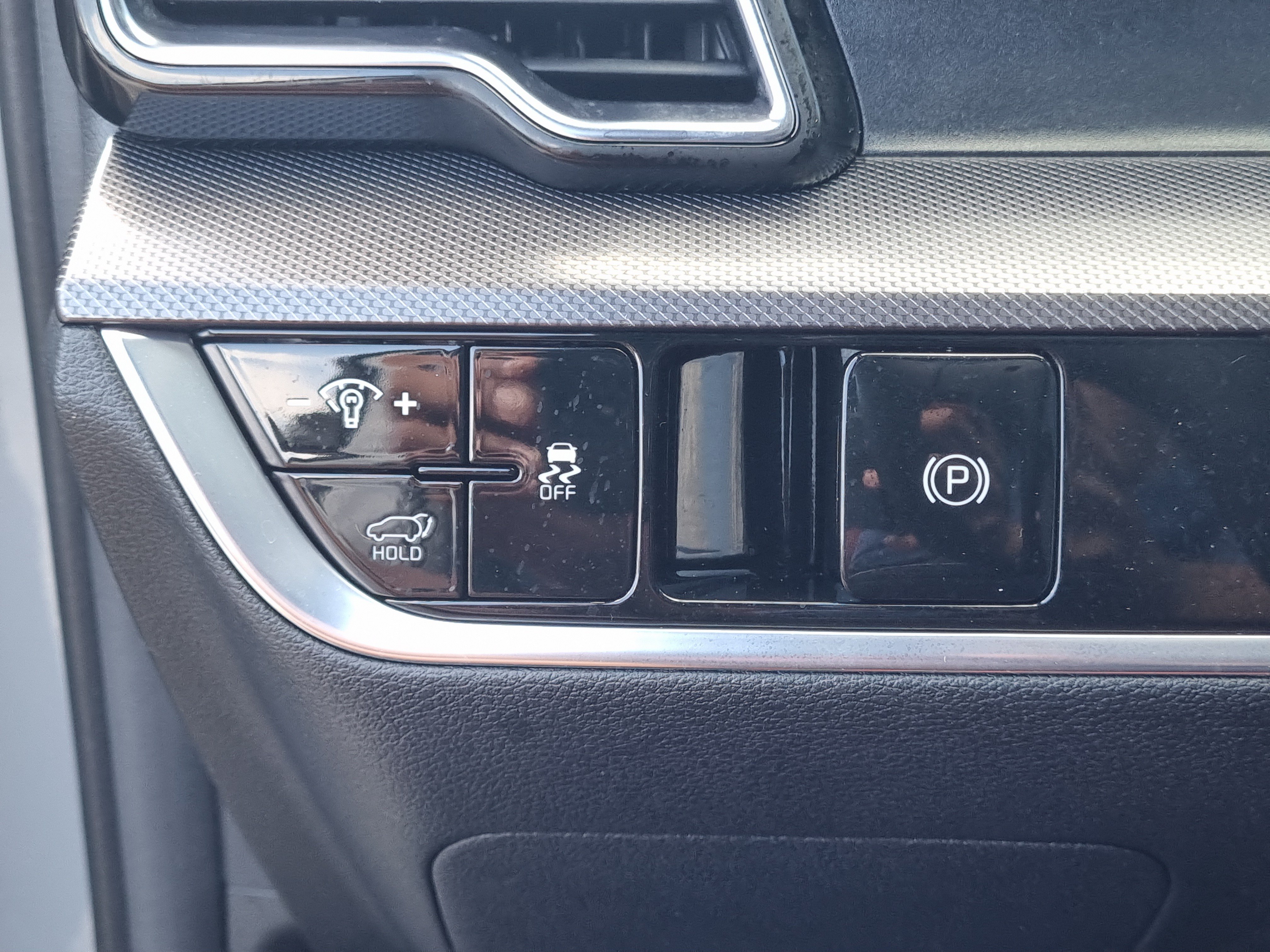 Used 2023 Kia Sportage SX FWD image 28