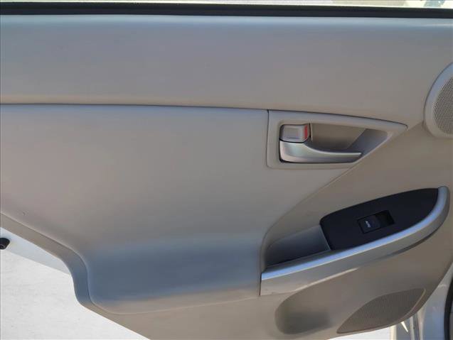 Used 2014 Toyota Prius Four FWD image 23