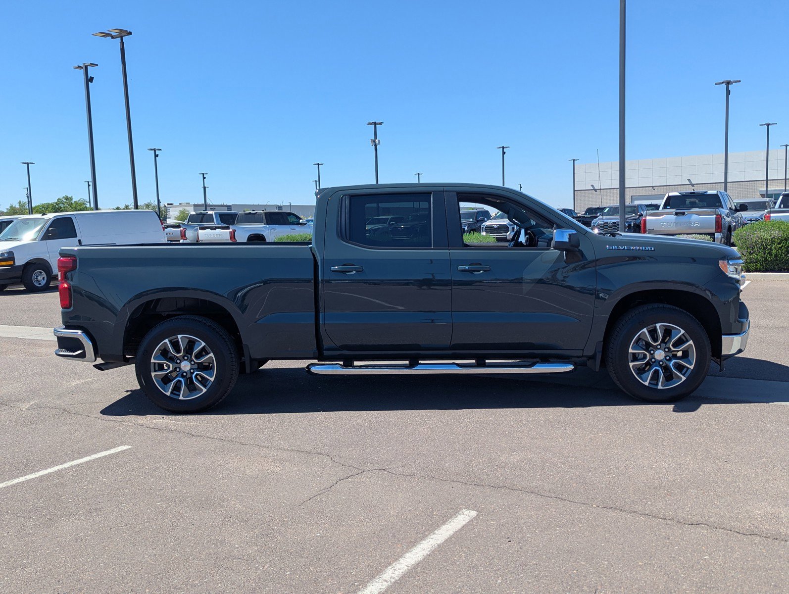 Certified 2026 Chevrolet Silverado 1500 LT w/ Convenience Package II image 6