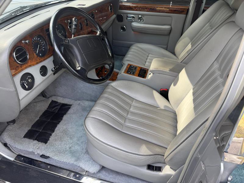 Used 1997 Rolls-Royce Silver Dawn image 12