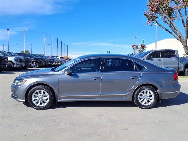 Used 2016 Volkswagen Passat 1.8T S image 26