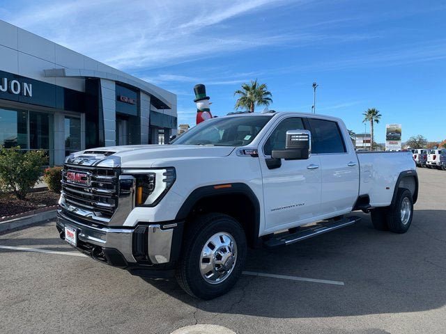 New 2026 GMC Sierra 3500 SLT w/ SLT Convenience Package AWD/4WD image 2