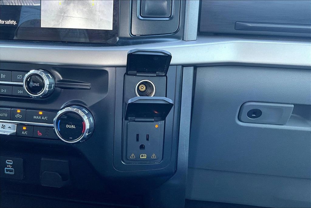 Used 2022 Ford F150 XLT w/ Equipment Group 302A High image 18