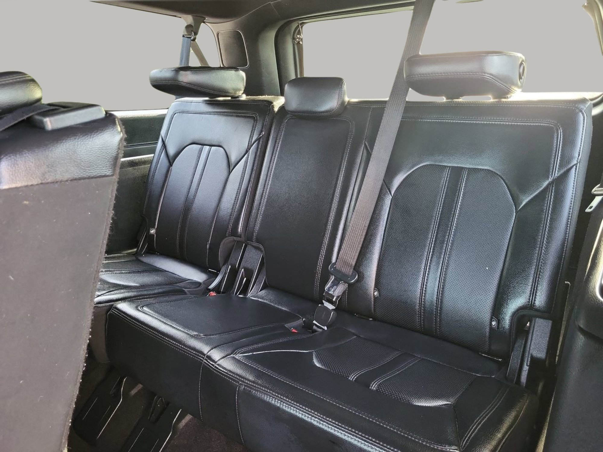 Used 2020 Ford Expedition Max Limited w/ Equipment Group 301A image 17