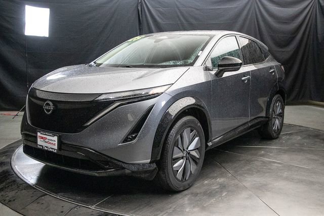 Used 2025 Nissan Ariya AWD image 6