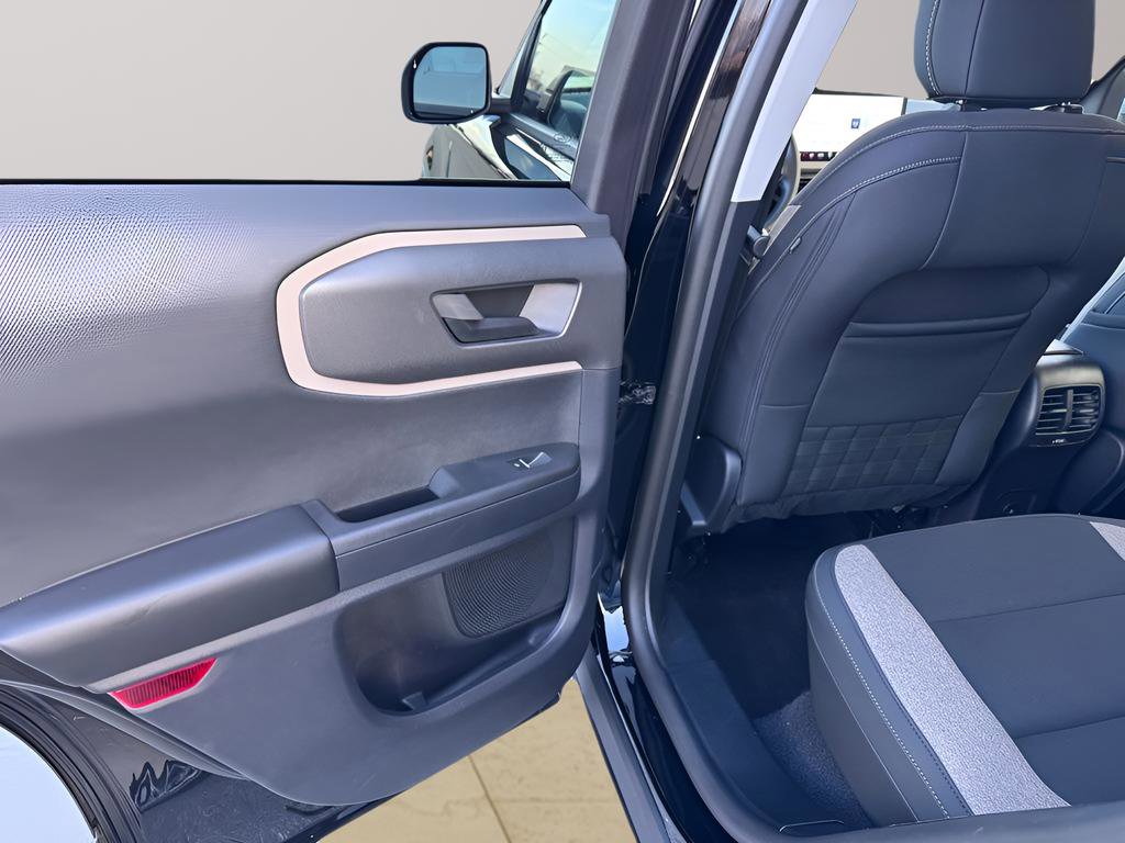 Used 2025 Ford Bronco Sport Big Bend w/ Convenience Package AWD/4WD image 32
