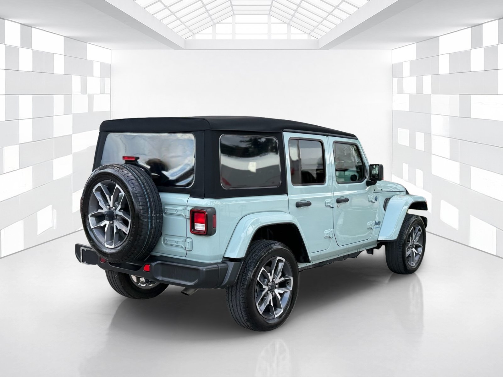 Used 2024 Jeep Wrangler Unlimited w/ Convenience Group AWD/4WD image 7