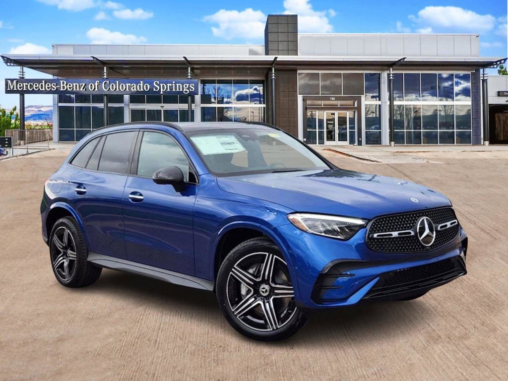 New 2025 Mercedes-Benz GLC 300 4MATIC image 1