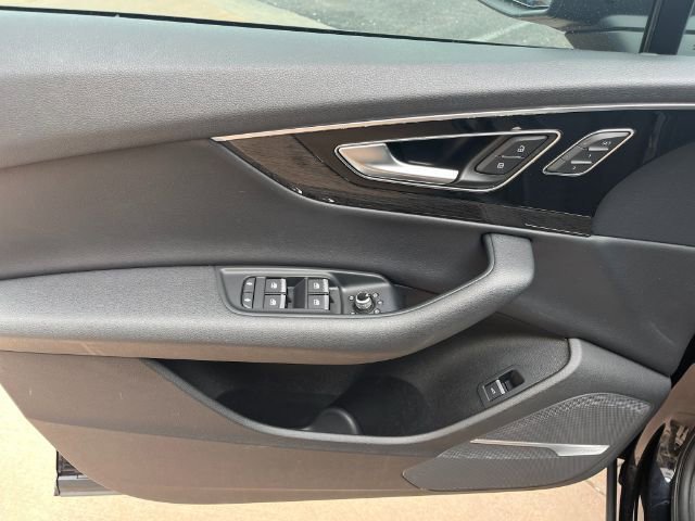 Used 2019 Audi Q7 3.0T Prestige w/ Prestige Package image 15