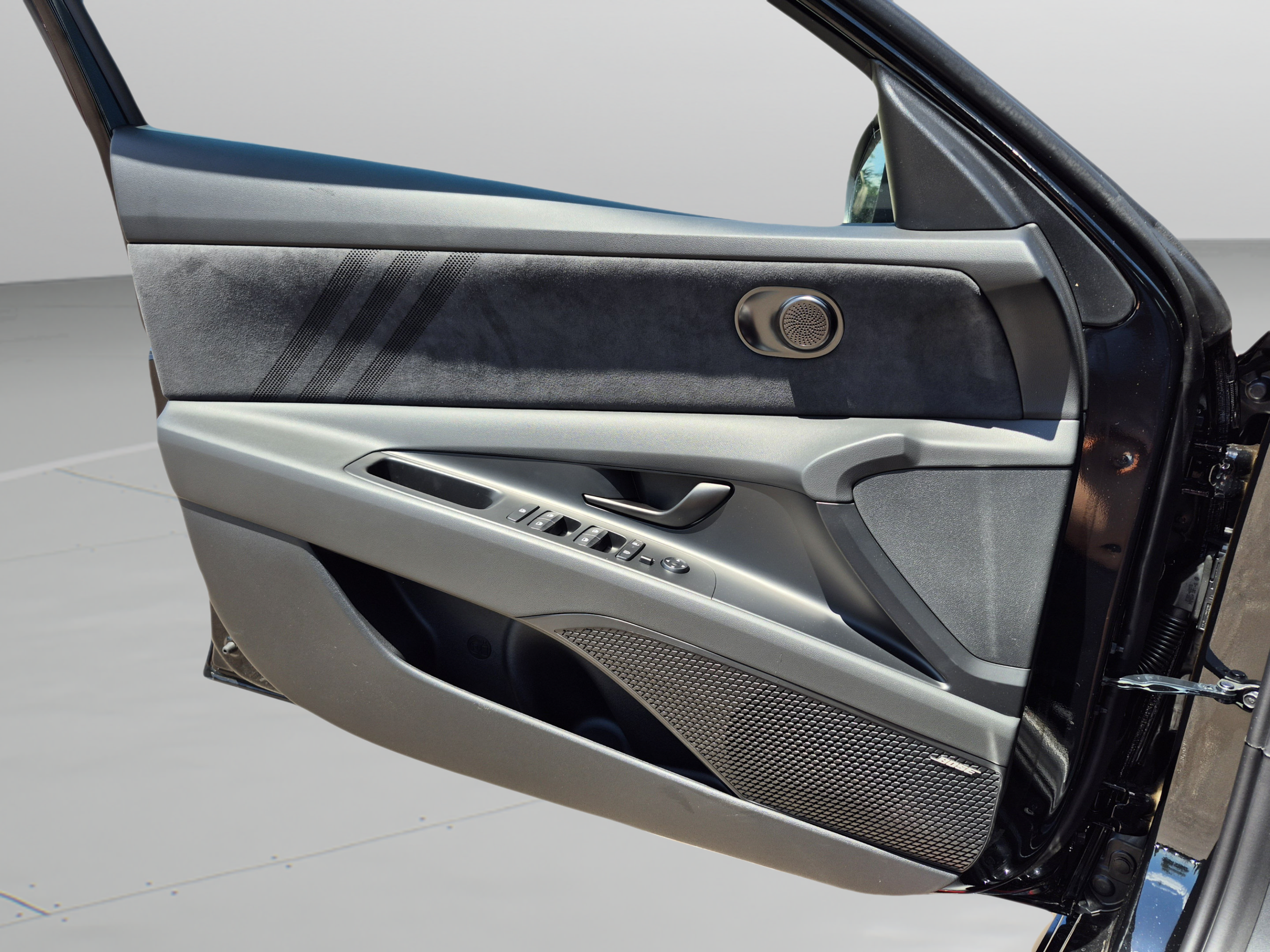 New 2026 Hyundai Elantra N FWD image 22