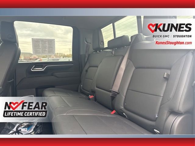 Used 2025 GMC Sierra 2500 SLT w/ SLT Premium Package image 16
