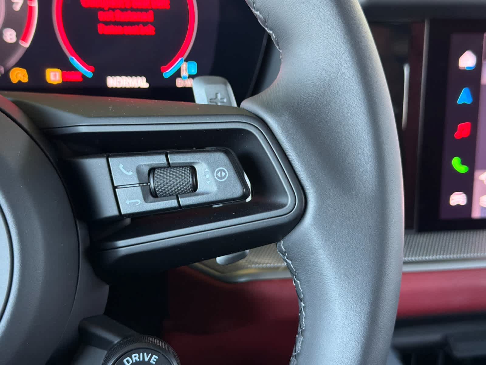 New 2026 Porsche Cayenne AWD/4WD image 29